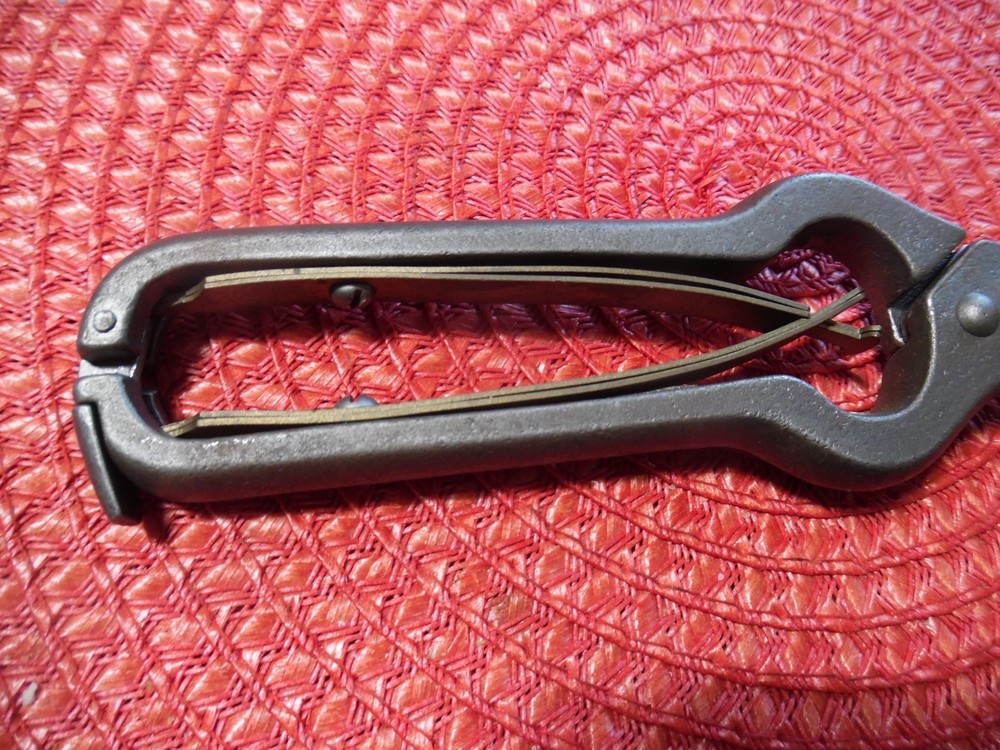 VERY NICE Vintage PEXTO 60 Pruning Shears Snips Scissors W/Brass Spring Action
