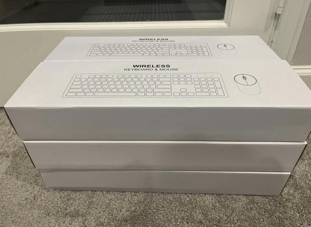 Wireless Keyboard & Mouse Combo Black | Plug & Play NEW IN BOX