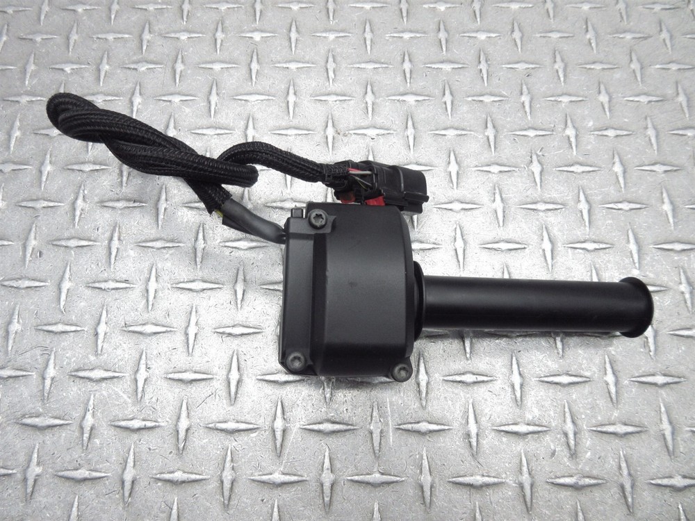 2021 Can-Am Ryker 600 Right Switch Throttle Control Handlebar Grip Assembly OEM