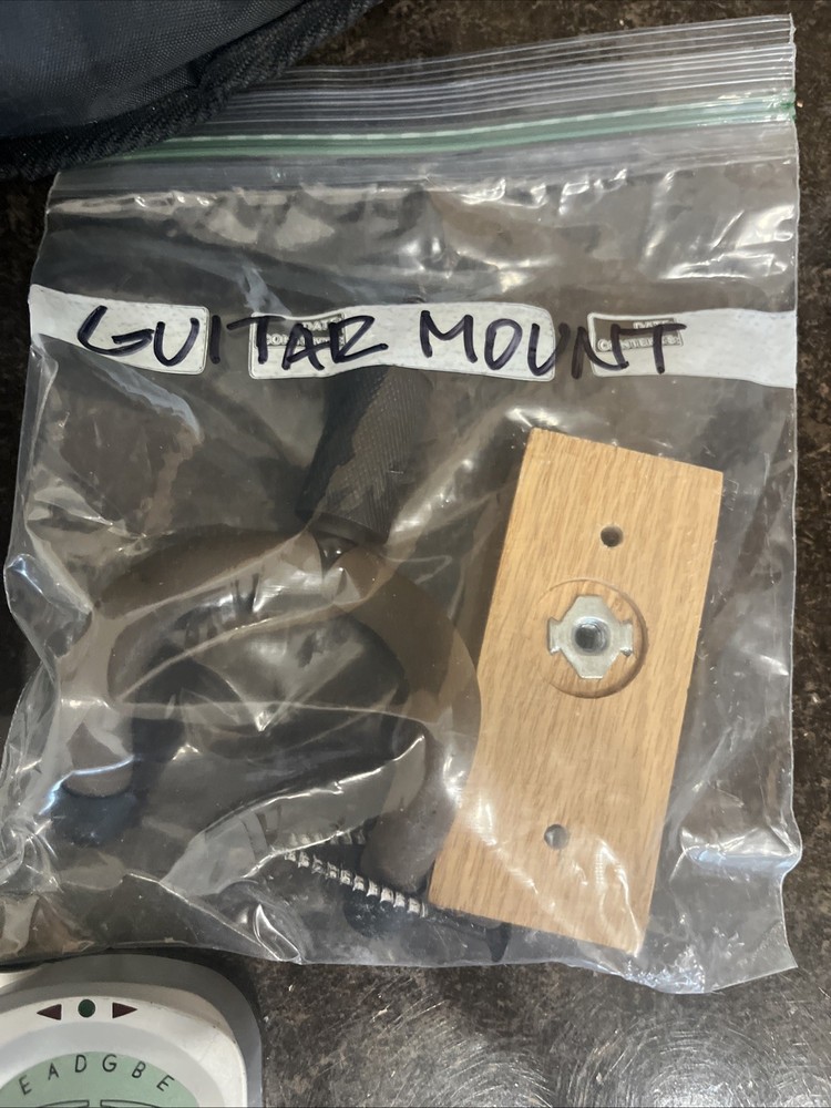 Epiphone DR-90SNA 6 String Acoustic Guitar W/ Soft Case, Strap, Tuner