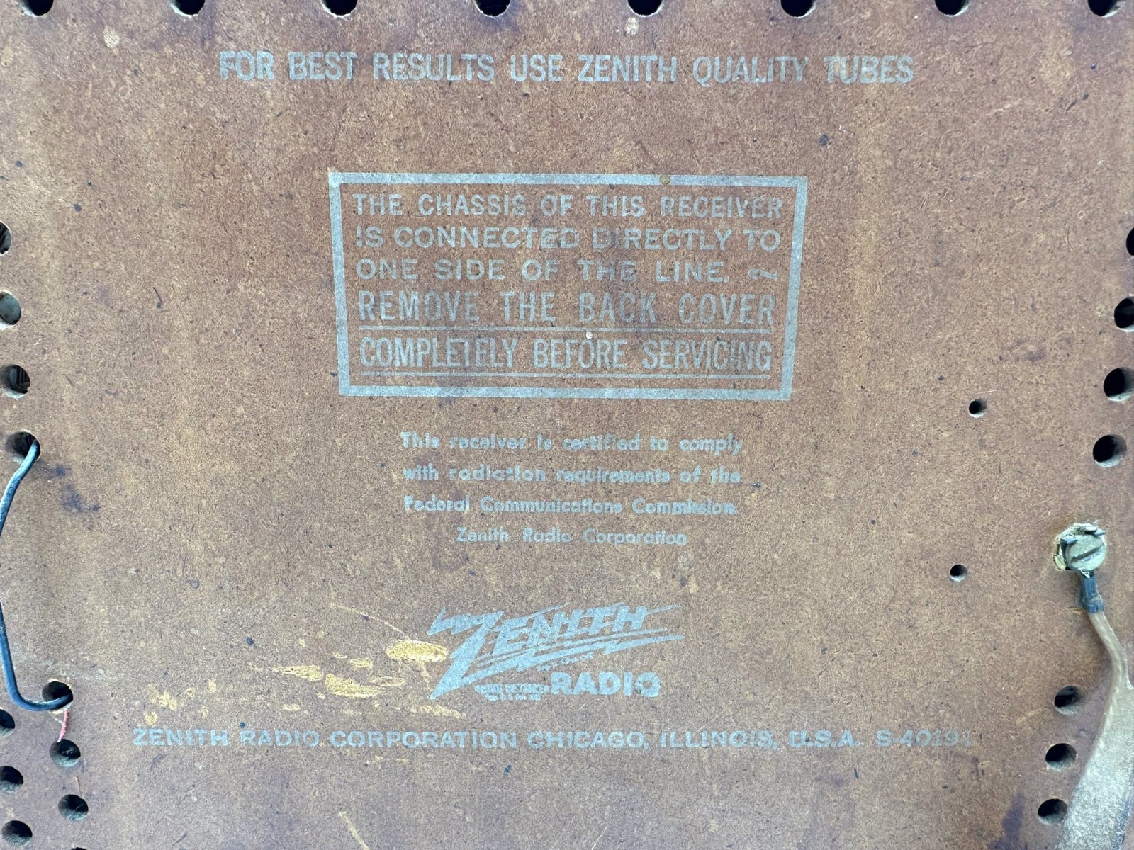 Vintage ZENITH High Fidelity AM/FM Tube Radio Wood Cabinet ~ Model B835 Working