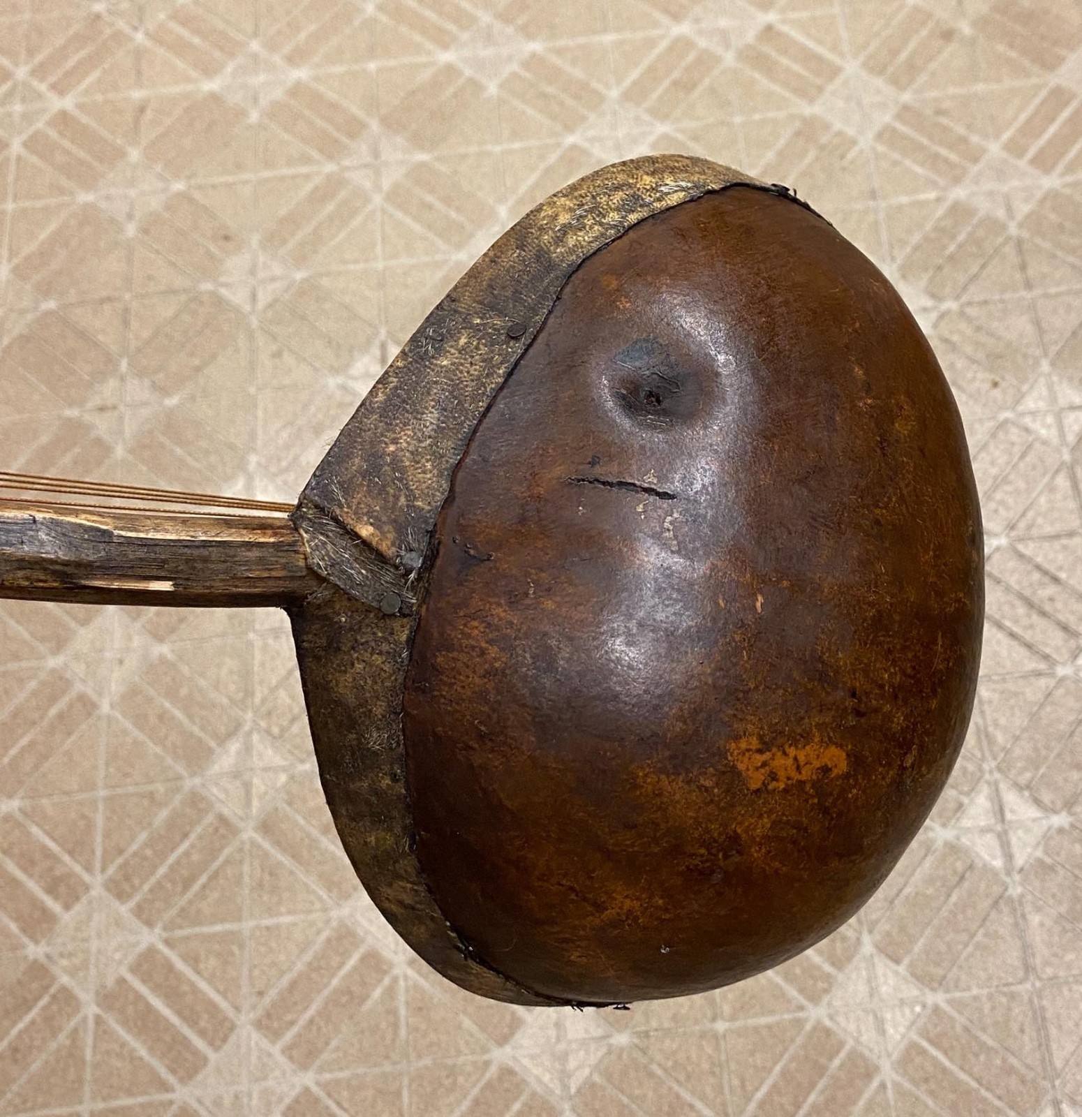 Antique African Adungu 4 String Hand Made Gourd Hide Wood Bow Harp Instrument