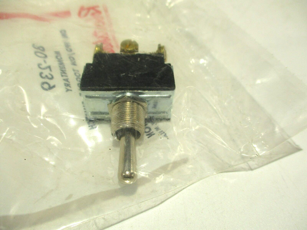 NEW ROBERTSHAW 80-239 MOMENTARY TOGGLE SWITCH ON/OFF/ON