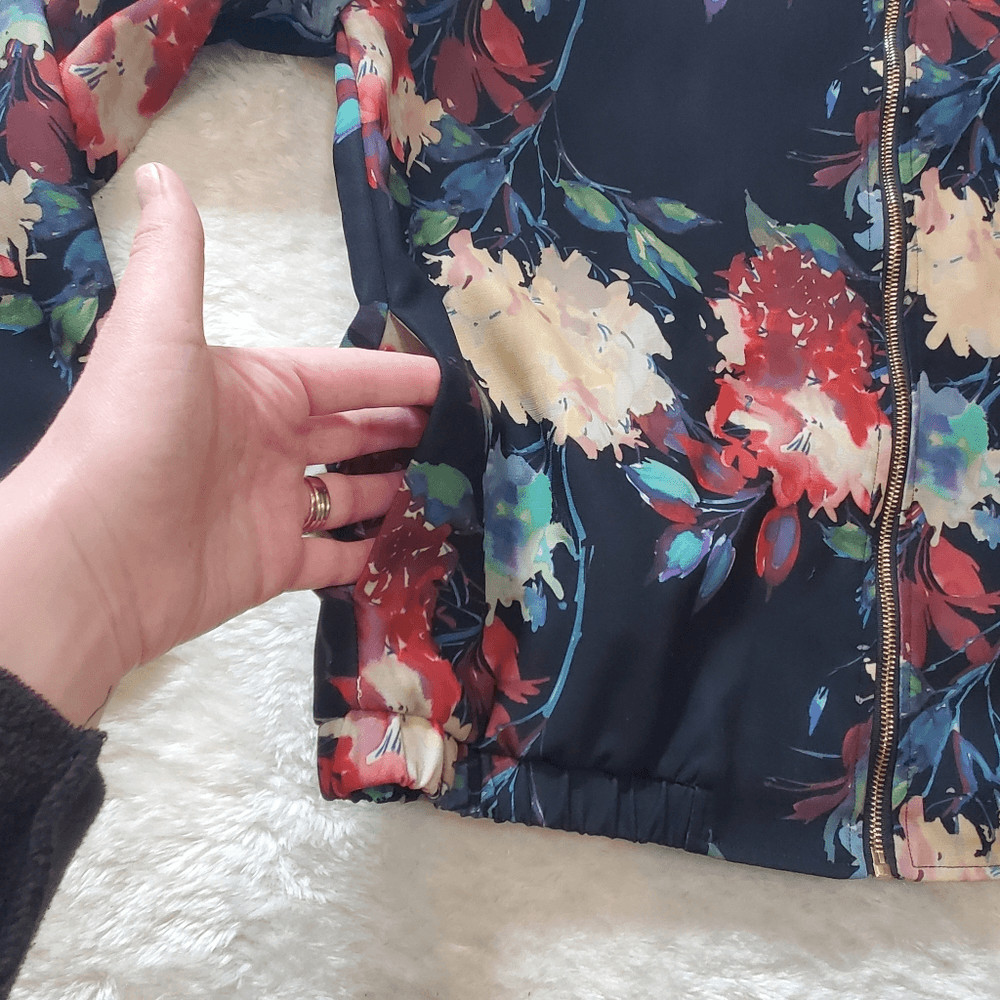 JustFab Black Floral Bomber Jacket, Size Large