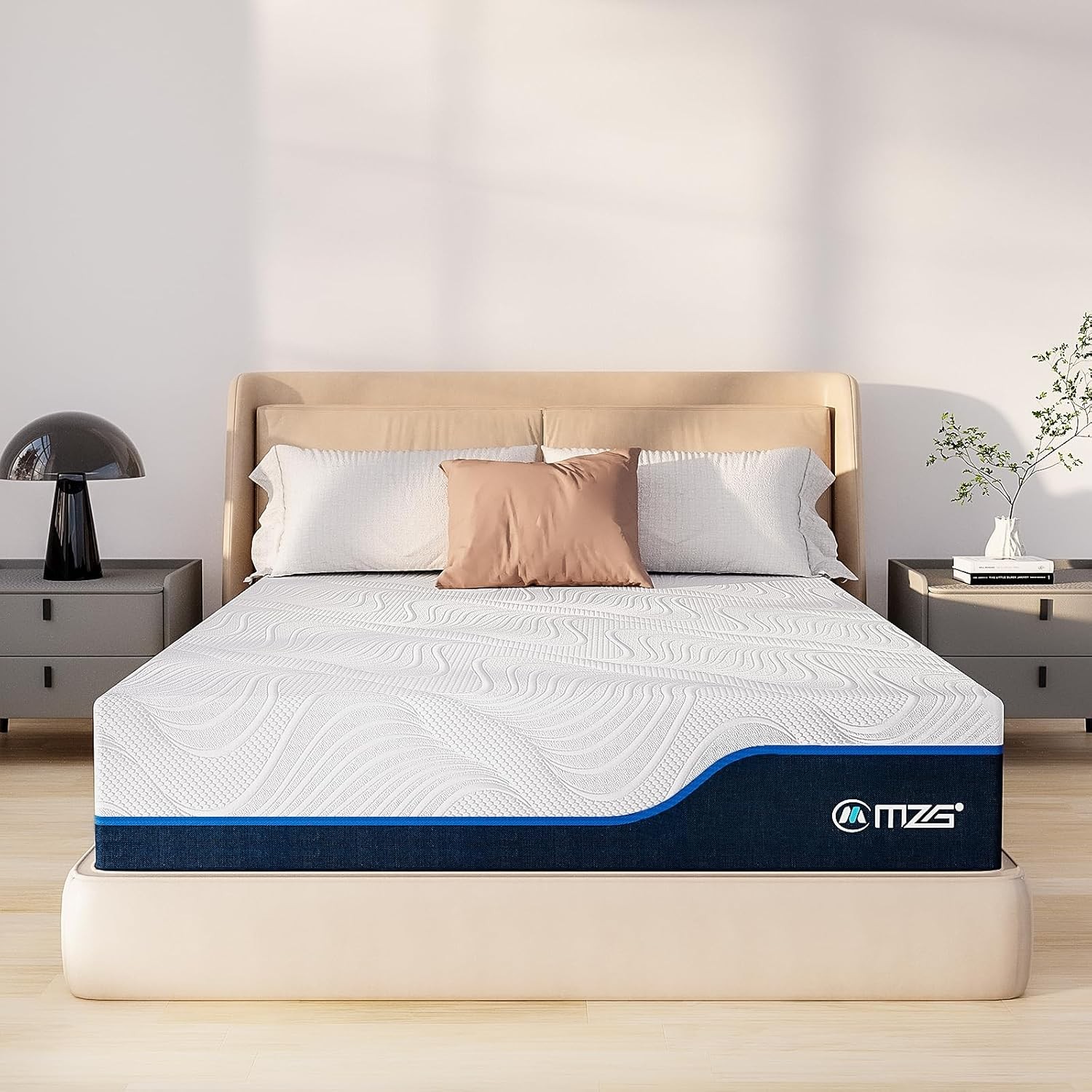 12''Queen Size Plush Hybrid Mattress,Gel-Infused Memory Foam Breathable In a Box
