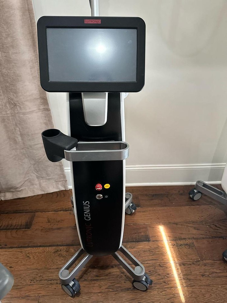 2022 Lutronic Genius - Radio Frequency Microneedling System
