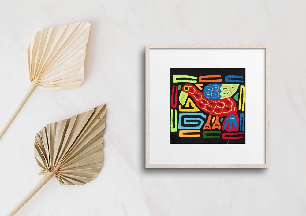 Multicolor Red And Blue Bird Molita
