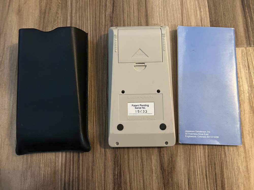 Jeppesen TechStar Electronic Flight Computer w/ Case & Manual – Tested