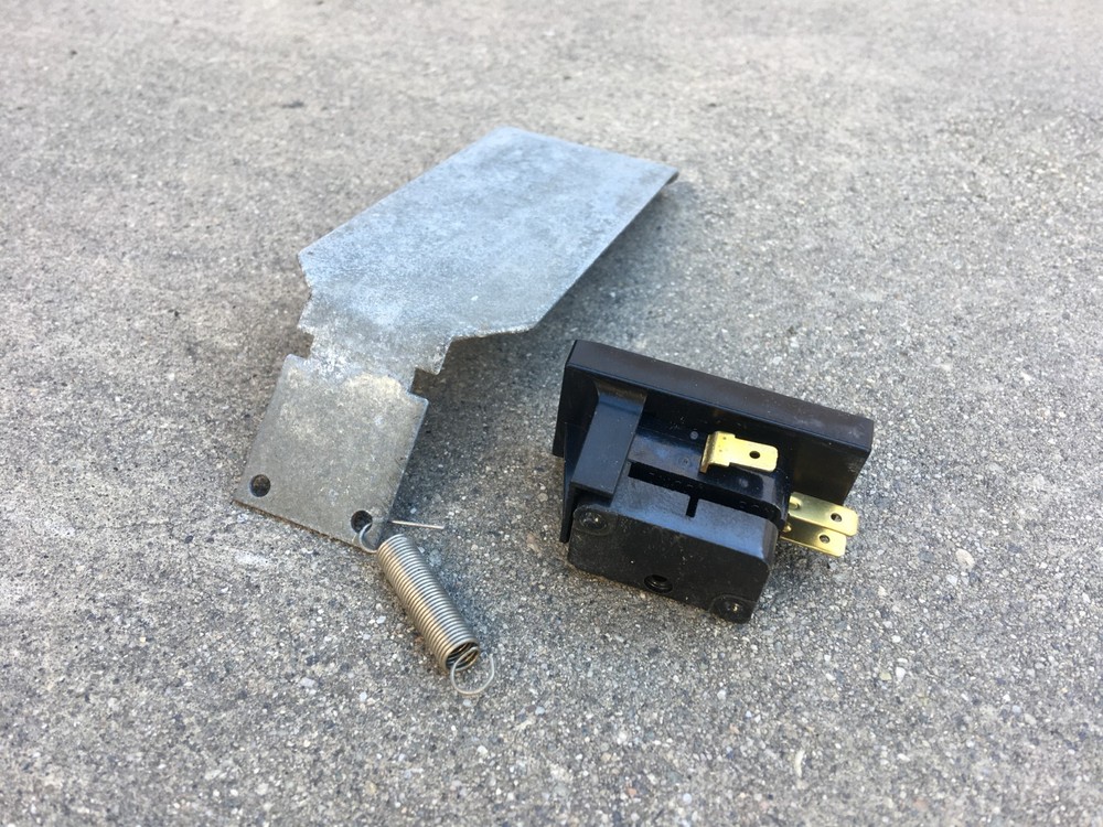 DIXIE NARCO soda machine-SOLD OUT SWITCH, PADDLE AND SPRING ASSEMBLY