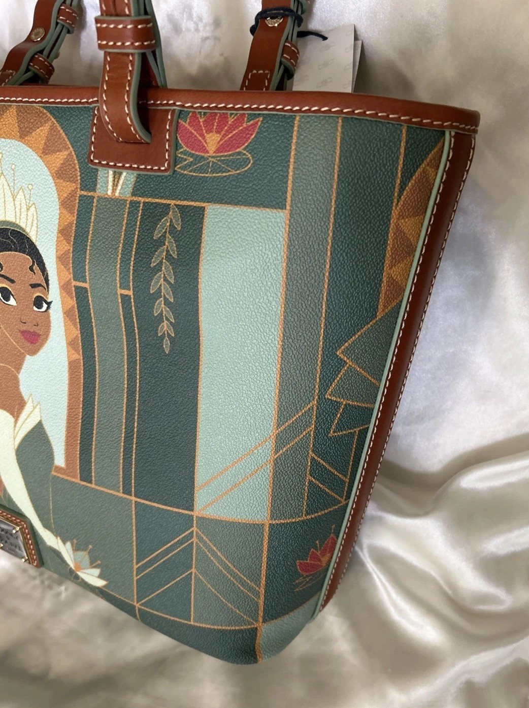 NEW TAGS DISNEY PARKS DOONEY BOURKE PRINCESS TIANA GREEN/BROWN LEATHER TOTE