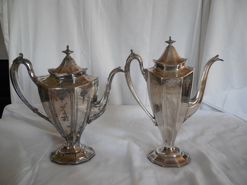 Reed Barton Art Deco silver tea & coffee pots monogrammed A