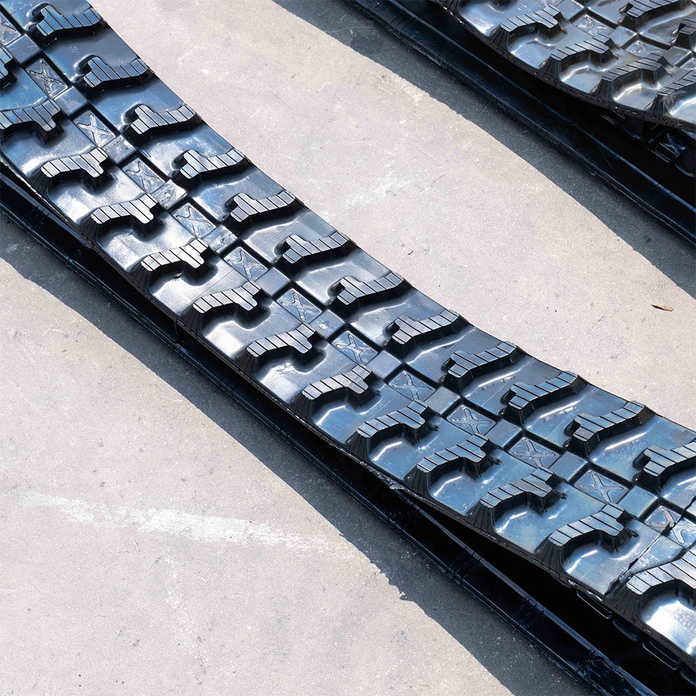 Two Pieces 180*72*37 Size Rubber Track for China Mini Excavator