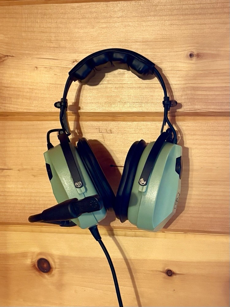 David Clark H10-80 Aviation Duel Plug Headset w/ Mic