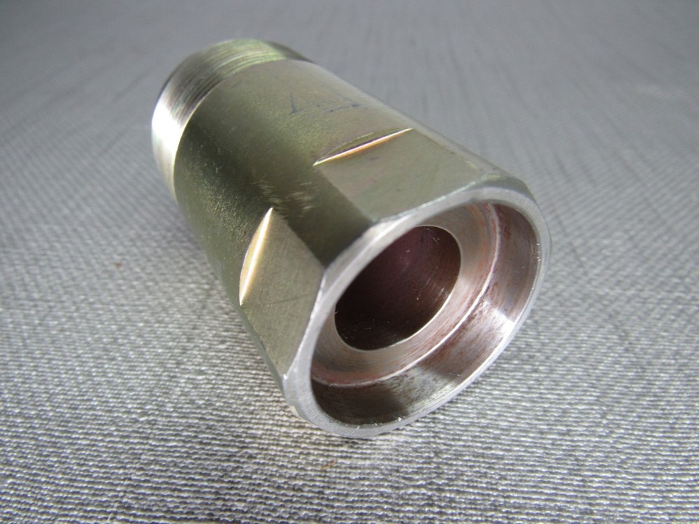 MT39773 Piston -Sleeve