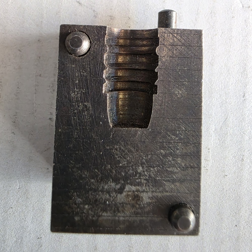 Ideal 358156 Single Capacity Bullet mold for .38 & .357