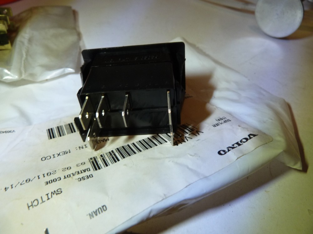70369707 Switch Volvo Excavator OEM