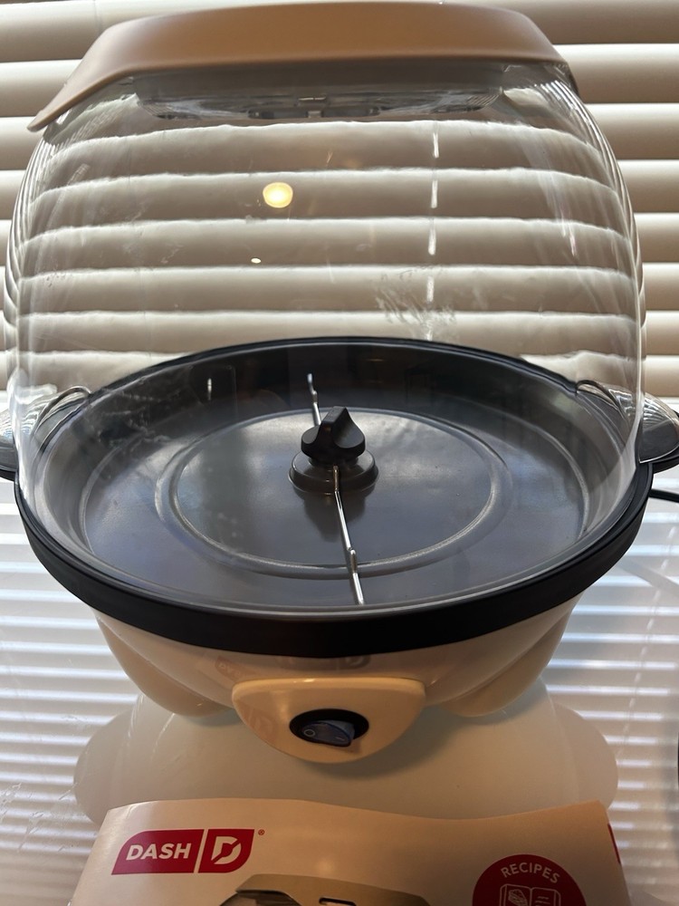 DASH Stirring Popcorn Maker SmartStore 20 Cup 700W Flip Bowl Ceramic Open Box