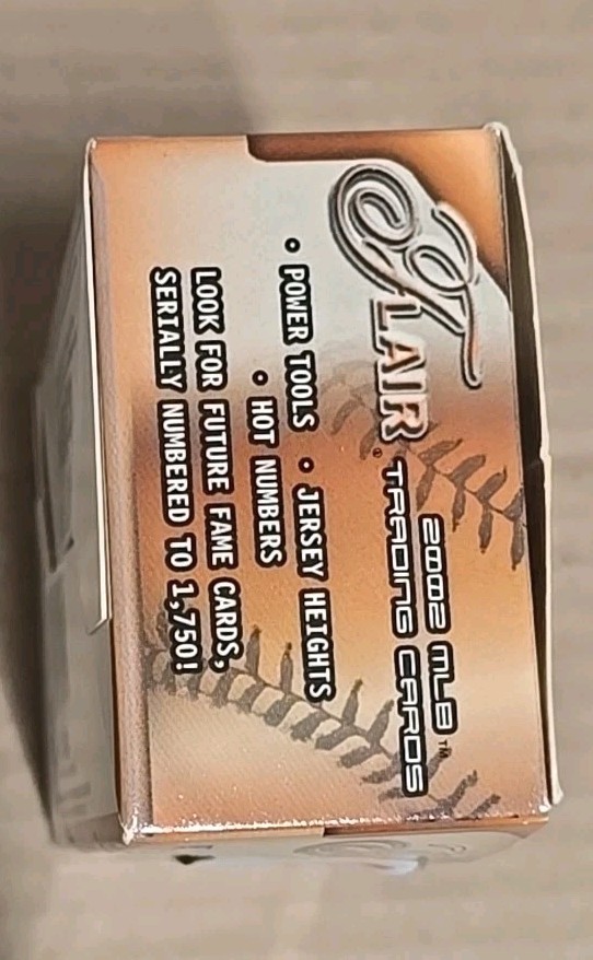 2002 Fleer Flair Baseball Box