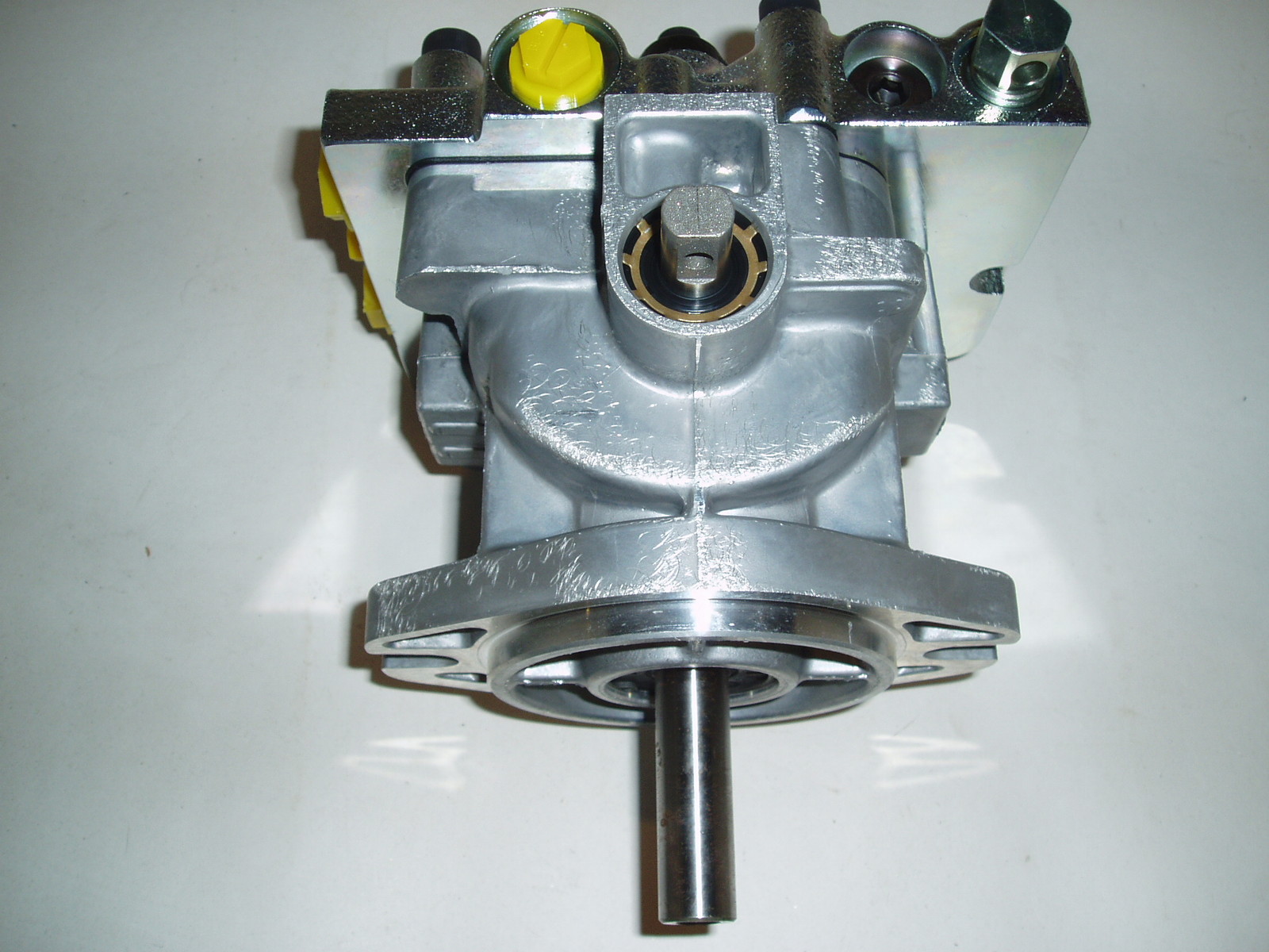 ~Hydro Gear Pump, Exmark LAZER Z 1-603841,PL-BGAC-DY1X-XXXX,103-2766,BDP-10L-503