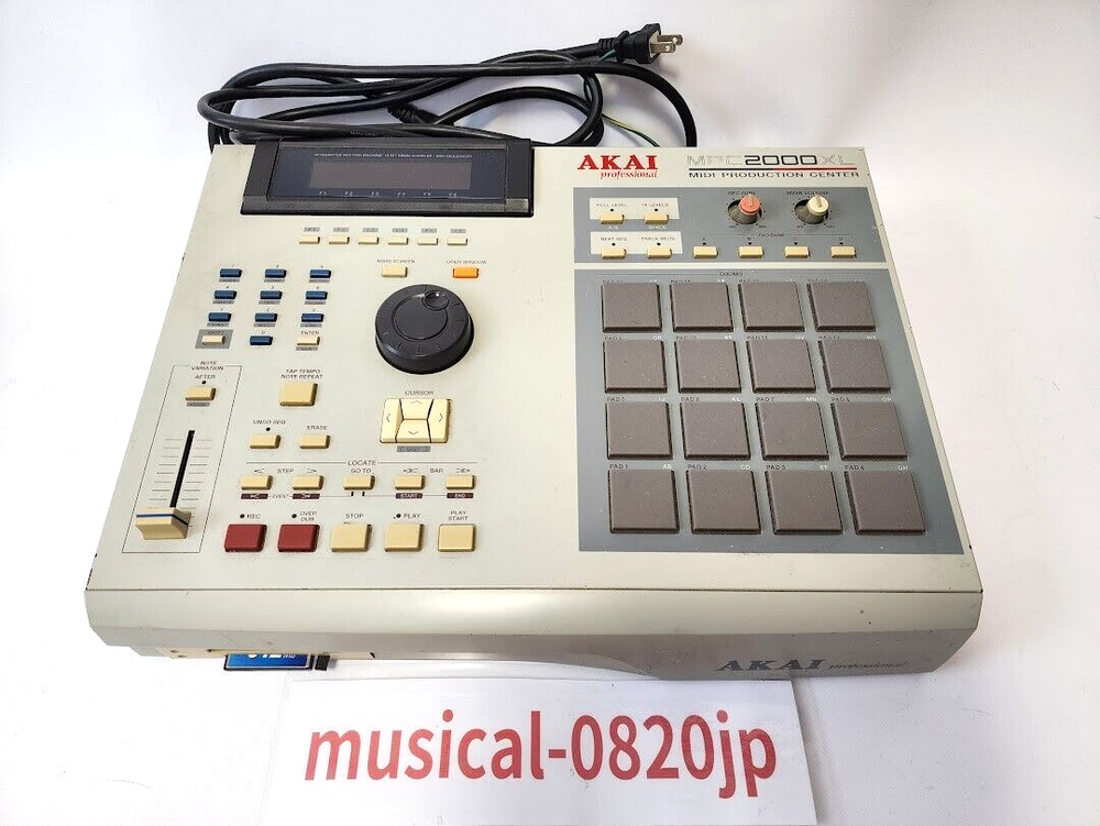 Akai MPC2000XL Sampling Drum Machine Pro Music Equipment