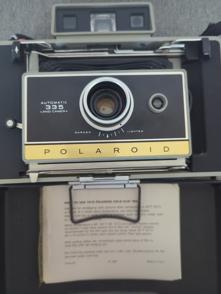 Polaroid Automatic 335 Land Camera Pristine Condition