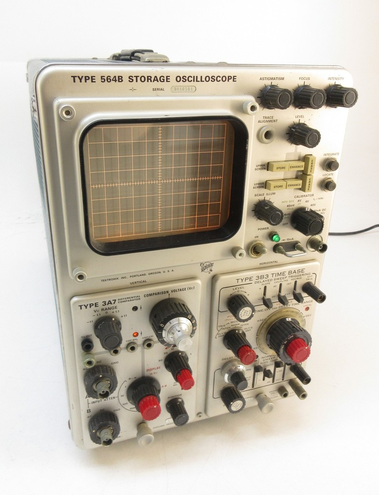 Tektronix 564B Analog Oscilloscope Mainframe with Type 3A7 & 3B3 Time Base