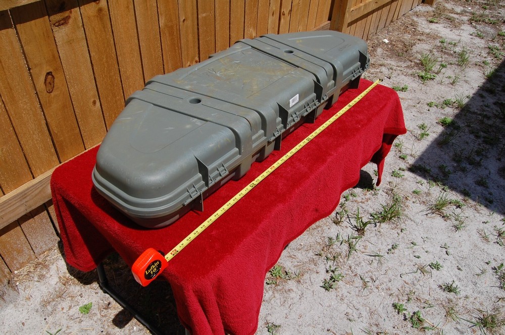 Plano Protector Series PillarLock Camo Compact Bow & Arrow Case model # 1111