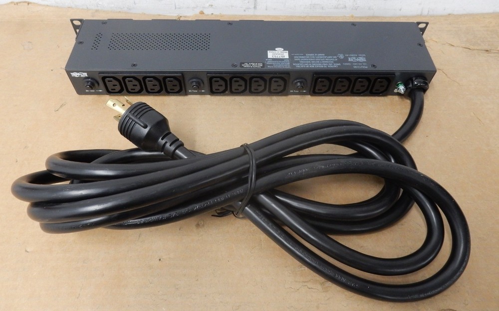 TRIPP LITE PDU1230 Single-Phase Basic PDU