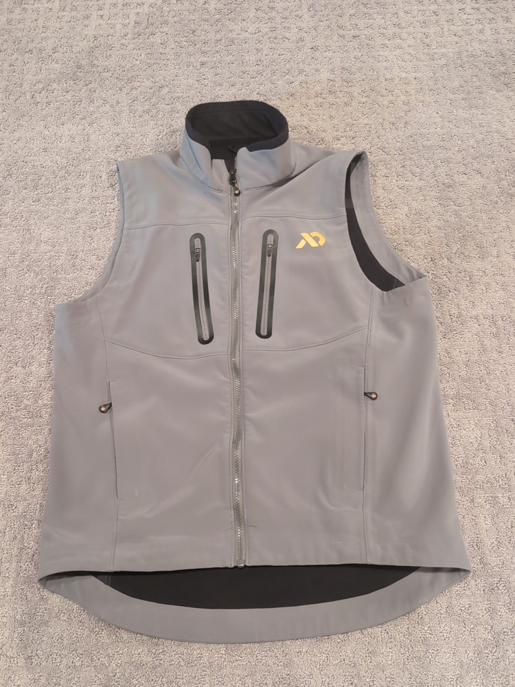 First Lite Catalyst Vest Medium Ash Grey Nice Condition Free Shipping