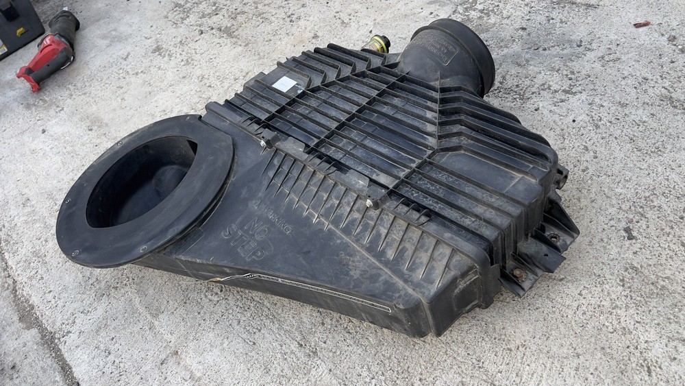 INTERNATIONAL LT 2018 AIR CLEANER
