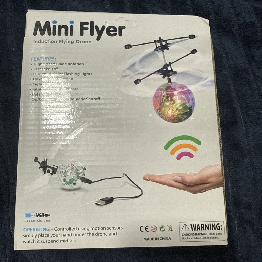MINI FLYER INDUCTION FLYING DRONE RTF USB CHARGE MULTI COLOR MOTION CONTROL TOY