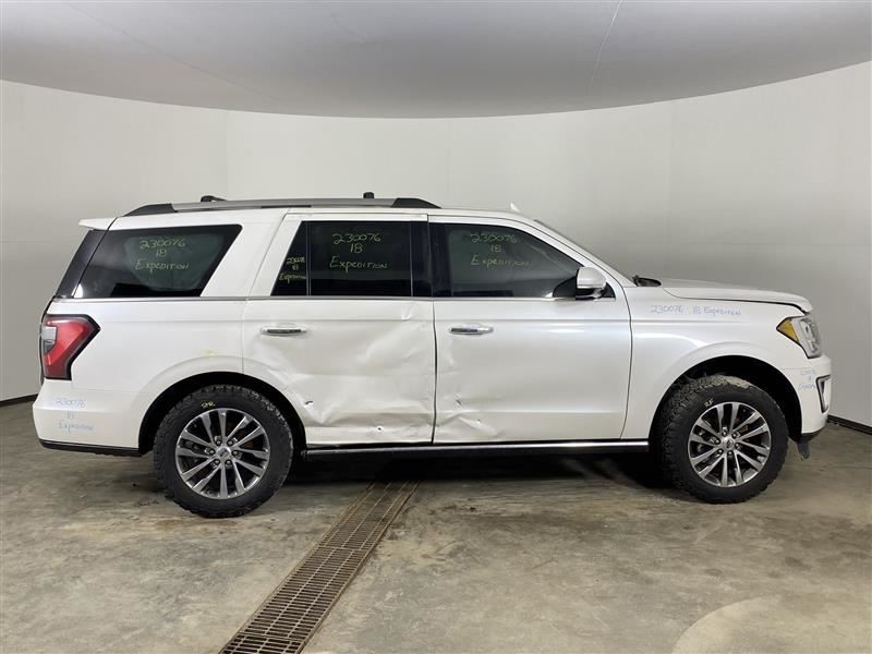 Camera/Projector Camera Windshield Mounted Fits 18-22 NAVIGATOR 2416084