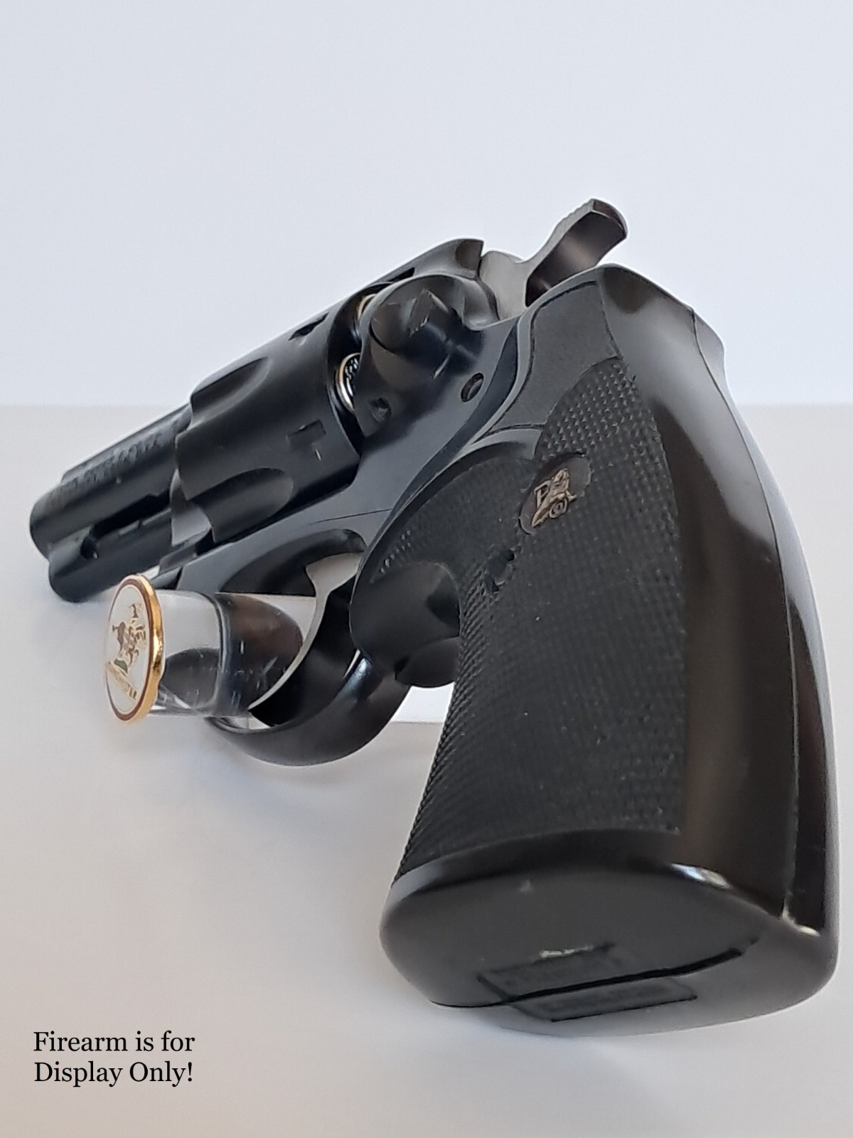 Handgun Firearm Gun Safe Shelf Display Rod - 7/8" Winchester Enamel Topper