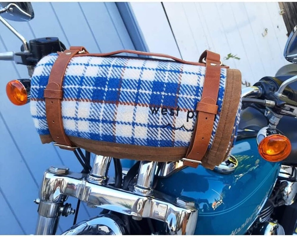 Motorcycle Bedroll / Motorcycle Blanket Roll Straps