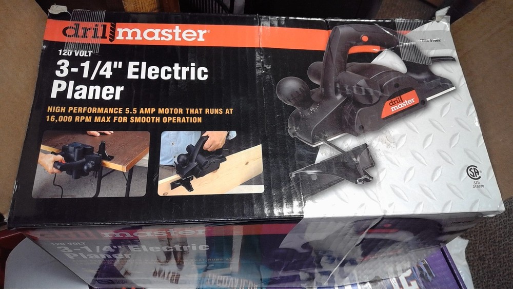 3 1/4 In Electric Planer Drill Master OPEN BOX