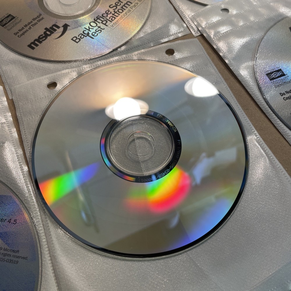 Microsoft MSDN Back Office Server Test Platform Discs 1-20 -Oct. 1999 Int’l Pack