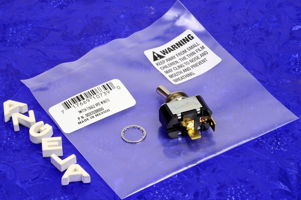 Fender Carling Amplifier Amp SPST Toggle Switch, 0037039049