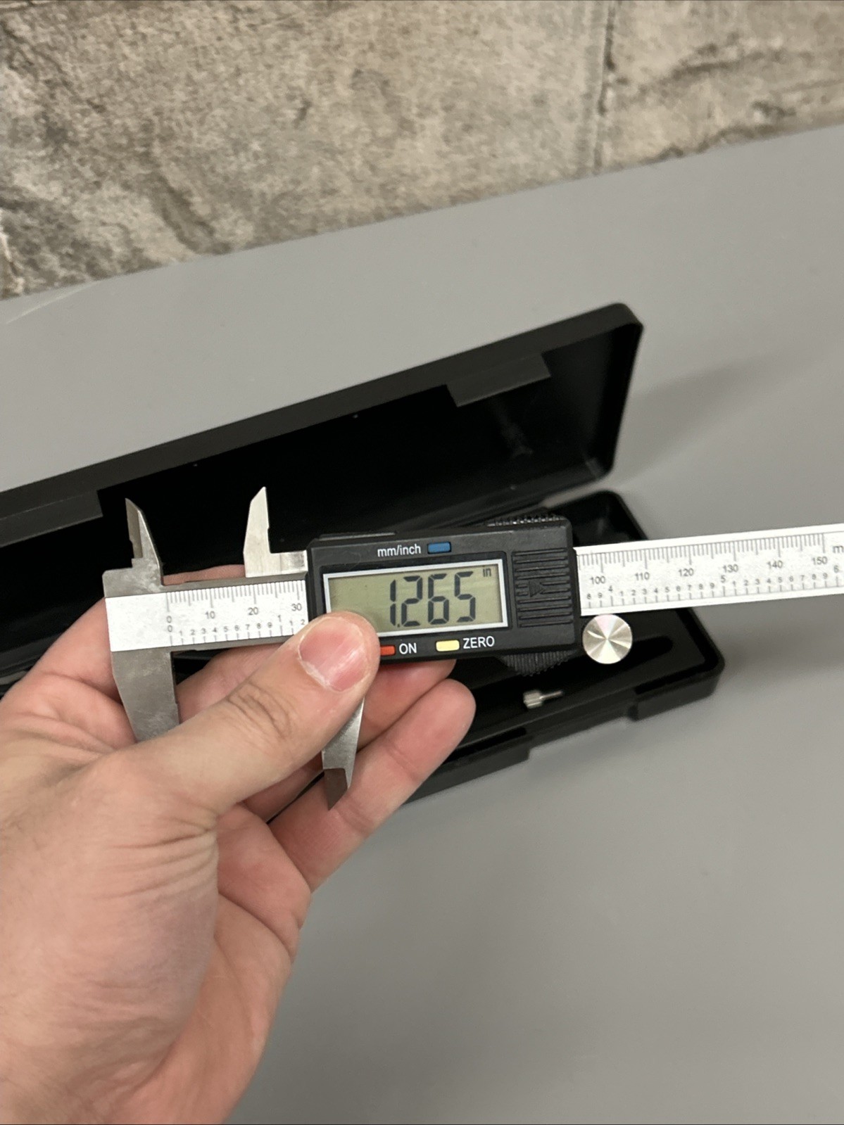 MATCO TOOLS 6"/150MM Electronic Digital Caliper DC601C w/ Original Case Tested