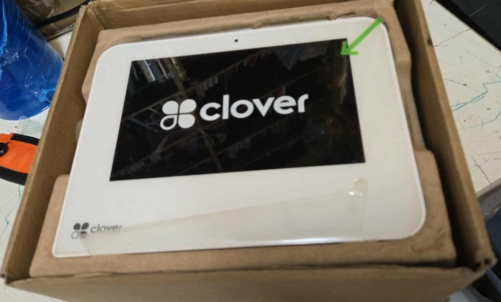 Clover Mini C302U POS Terminal – Compact Credit Card Reader with Printer