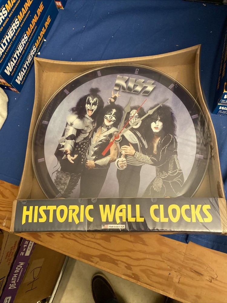 KISS Historic Wall Clock 14” Retro Inc USA With Picture Vintage