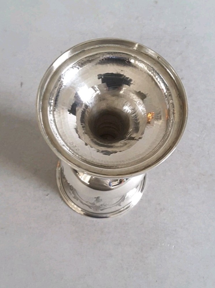 GOOD , CRESTED ANTIQUE SOLID SILVER GOBLET / CHALICE. HT. 17cms. LON. 1850
