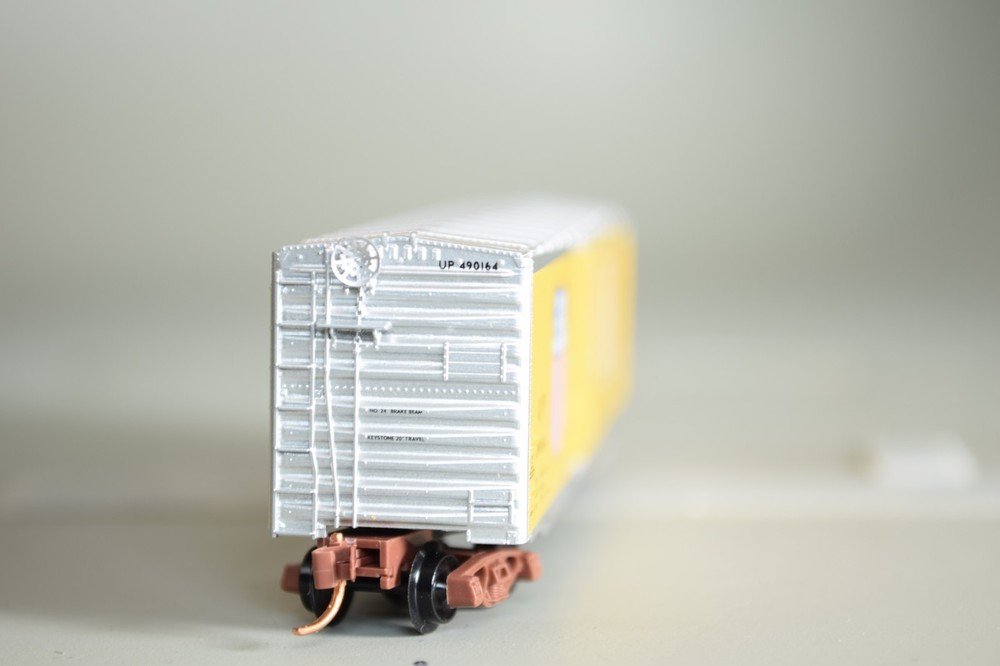 8338 N Scale Micro-Train UP UNION PACIFIC 50' BOX CAR