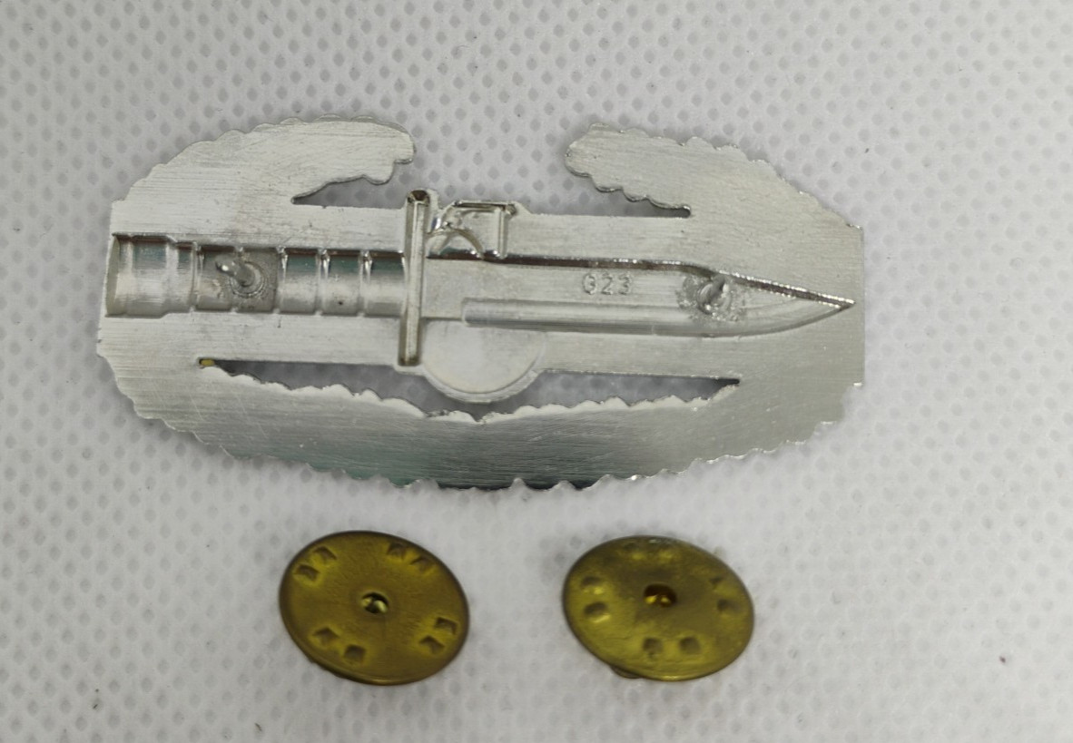 Combat Action Badge Military Pin Hat Lapel Uniform