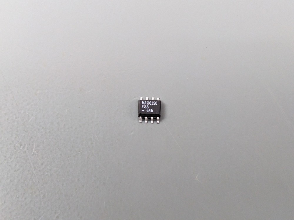 Maxim MAX6150 5.0V Low-Dropout Votage Reference, SO-8 SMD