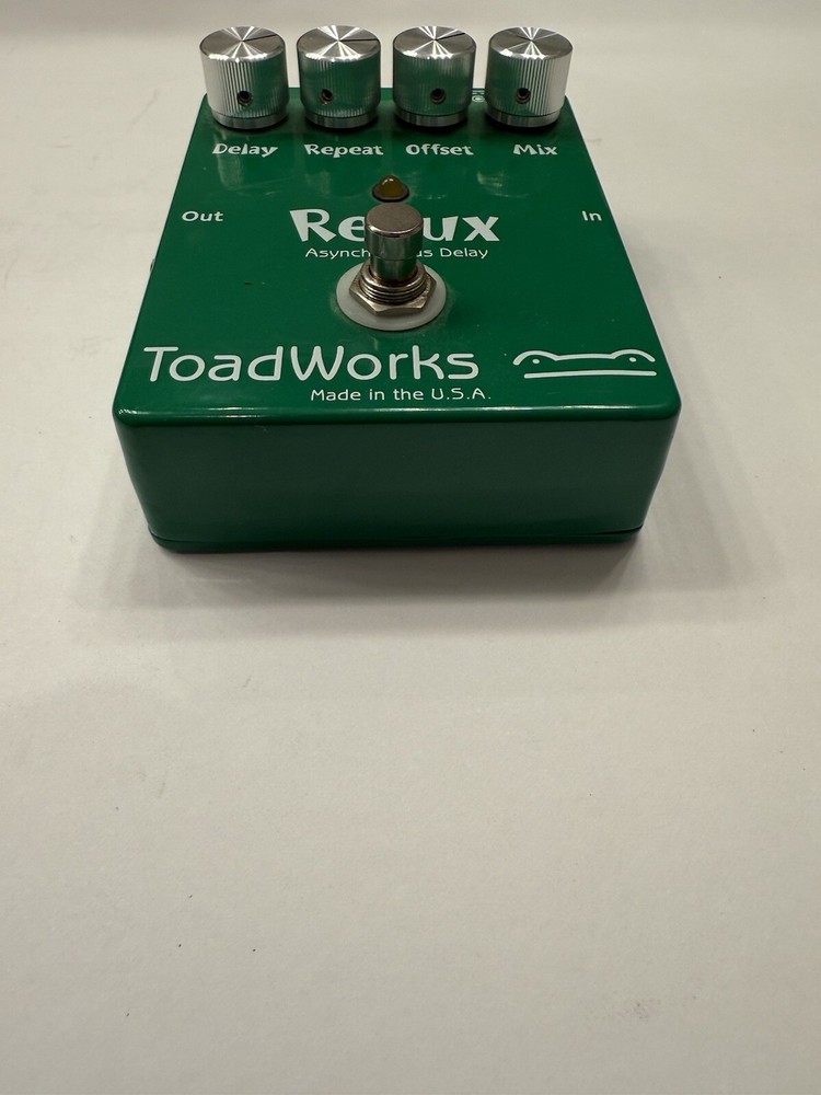 Toadworks Redux Asynchronous Digital Delay Echo Rare Guitar Effect Pedal