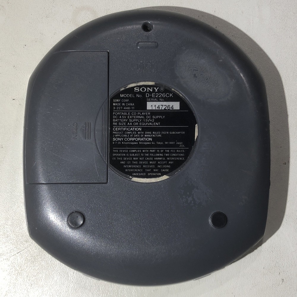 Sony D-E226CK Portable Walkman - Silver