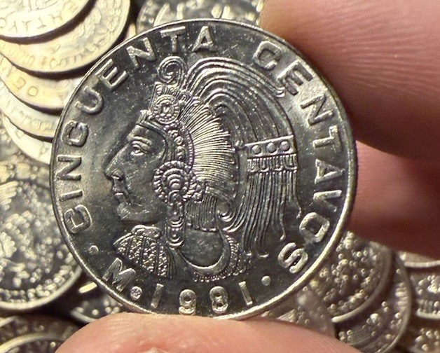 1981 Mexico 50 Centavos - BU - UNC - GREAT FOR YOUR COLLECTION!!!!!
