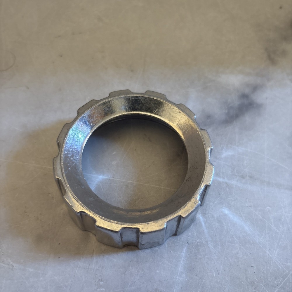 RIVAL 303 Grind O Mat Grinder  Ring Collar