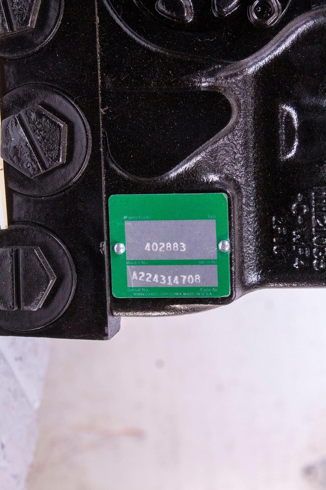 Danfoss 402883 Piston Pump