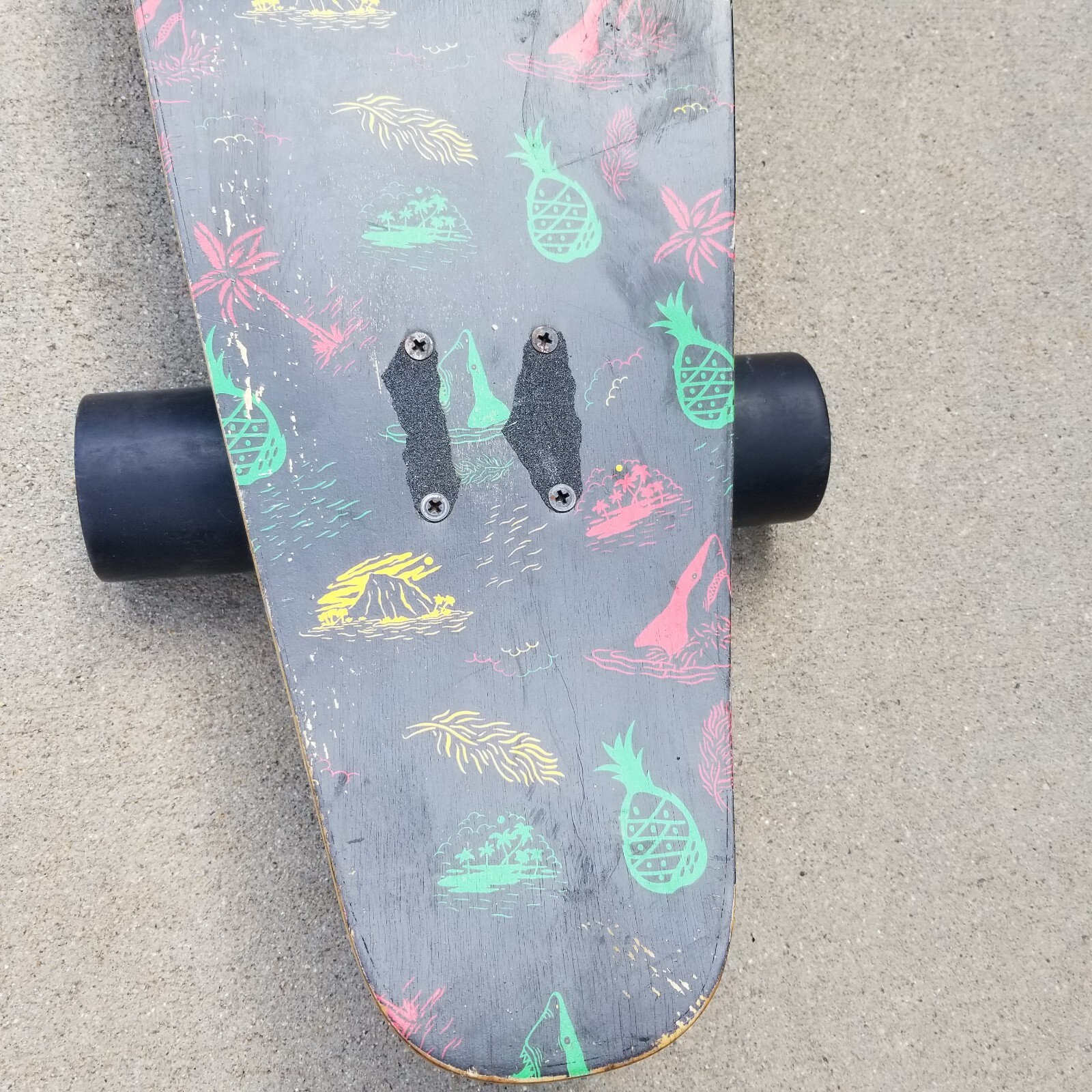Z-FLEX Longboard 39.5” x 9 1/2” Complete w/ Deck Trucks Wheels